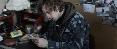 Уличные коты (2016)