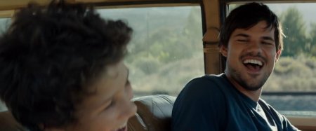 Оседлать волну (2016)