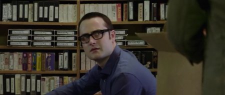 За вратами (2016) За вратами (2016)