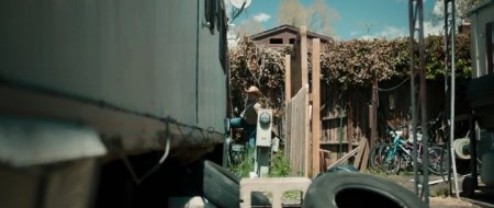 Человек на Кэррион-роуд (2016) Человек на Кэррион-роуд (2016)