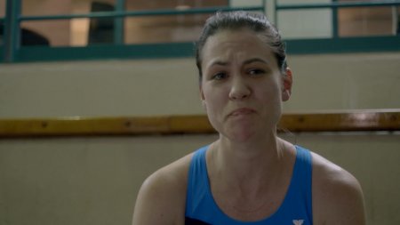 Три (2016) Три (2016)