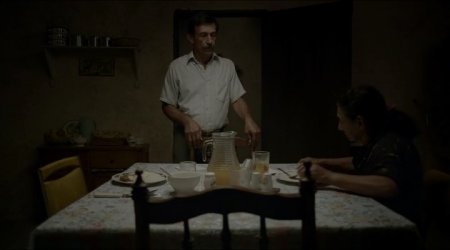 Земля и тень (2015) Земля и тень (2015)