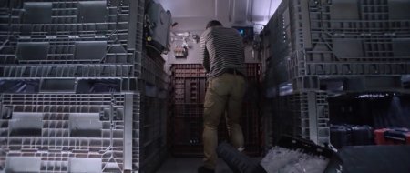 За краем (2016) За краем (2016)