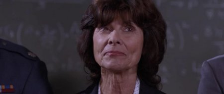 За краем (2016) За краем (2016)