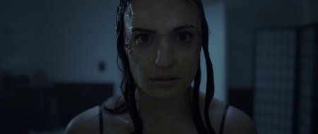 Укус (2015) Укус (2015)