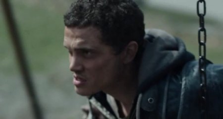 Угли (2015) Угли (2015)